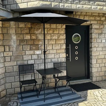 Lazaric Adria Пула