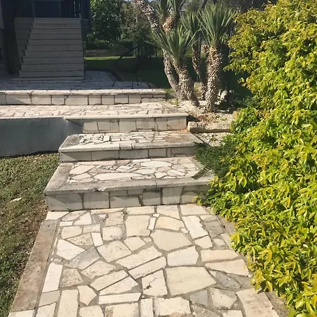 Lazaric Adria * Пула